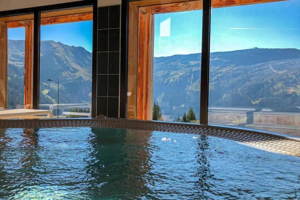 Vue Panoramique Sur Les Montagnes Plein Sud - T2 Skis Aux Pieds, Piscine & Spa Flaine Luaran gambar
